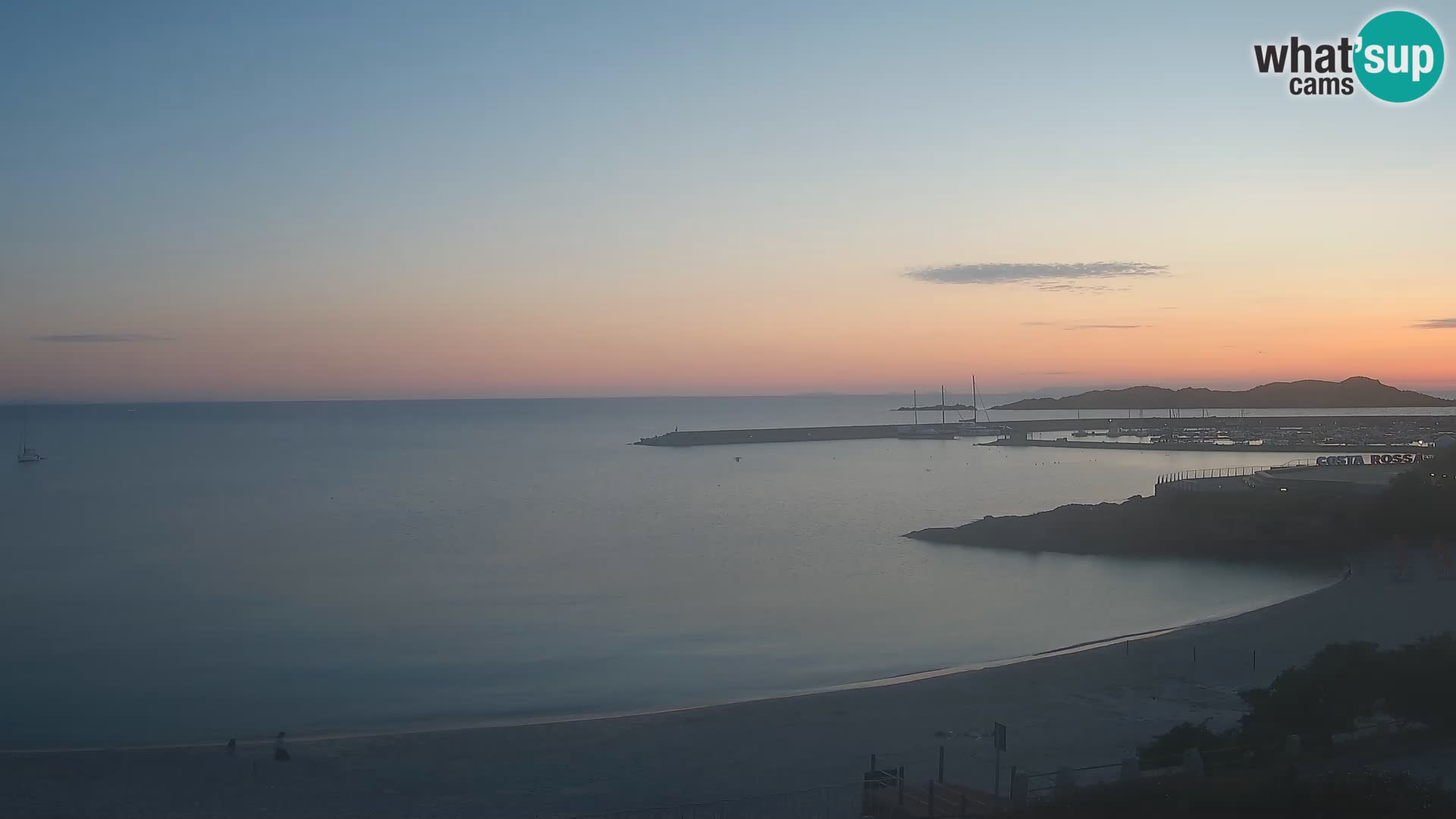 Beach Isola Rossa Webcam – Live View of Sardegna’s Stunning Shoreline