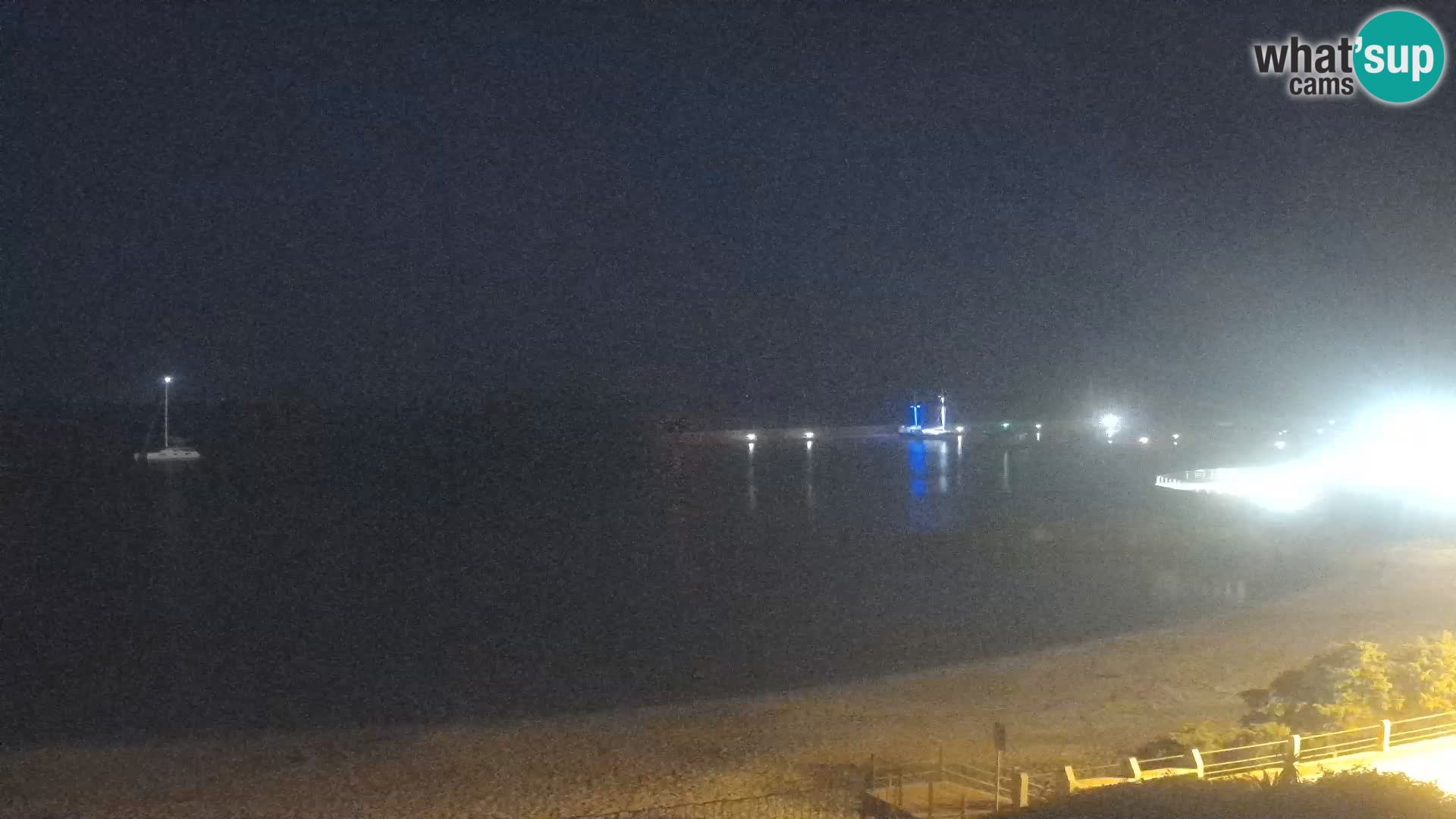 Beach Isola Rossa Webcam – Live View of Sardegna’s Stunning Shoreline