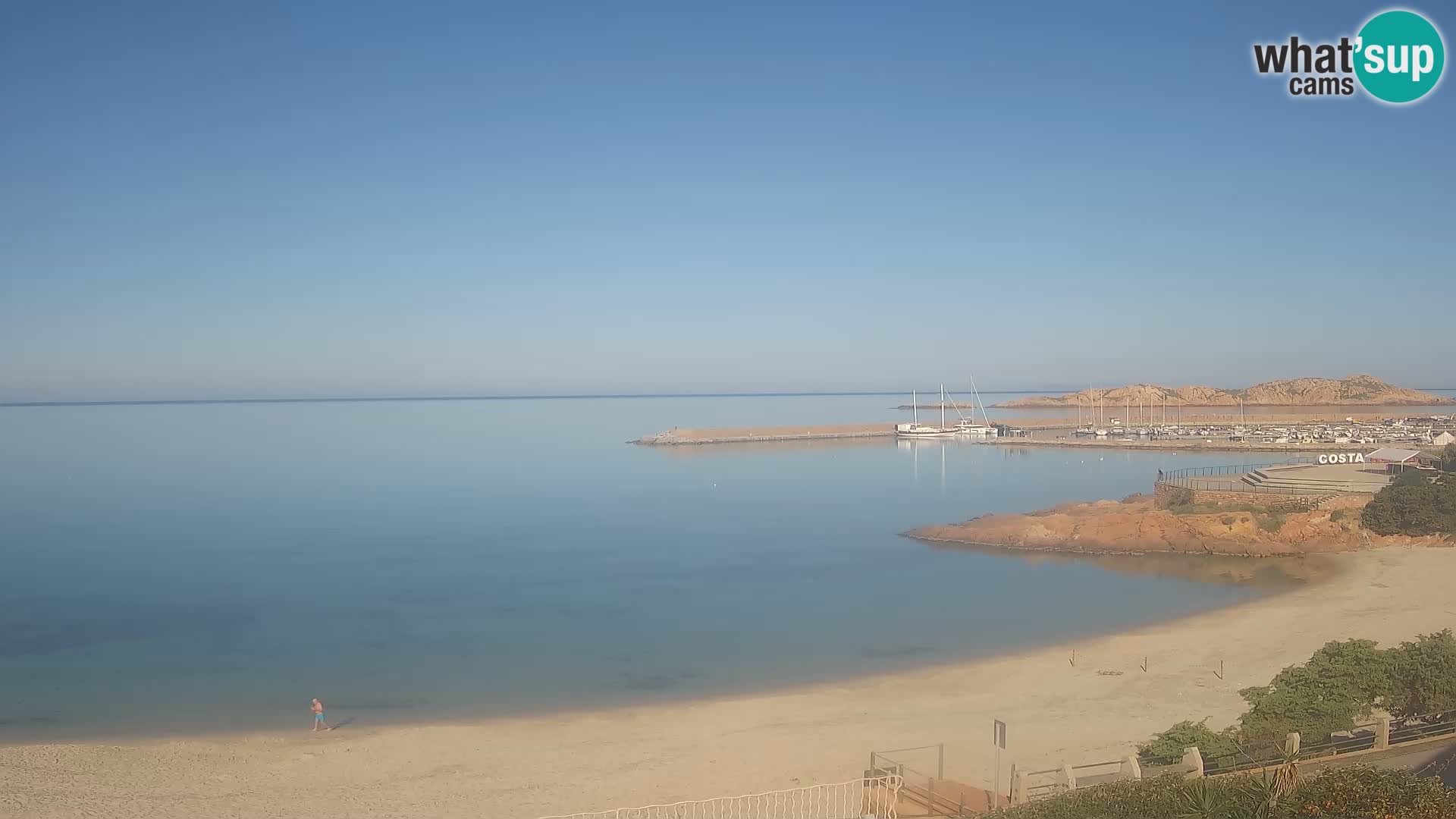 Spletna kamera plaže Isola Rossa – V živo si oglejte čudovito obalo Sardinije
