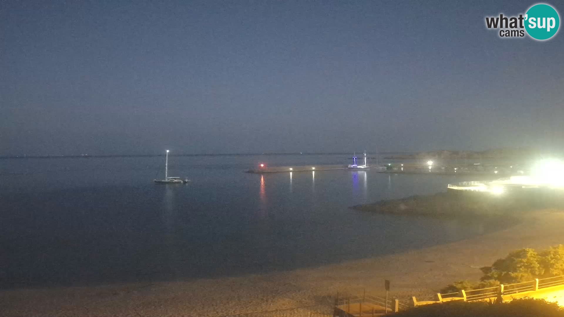 Webcam de la playa de Isola Rossa – Vista en vivo de la maravillosa costa de Cerdeña