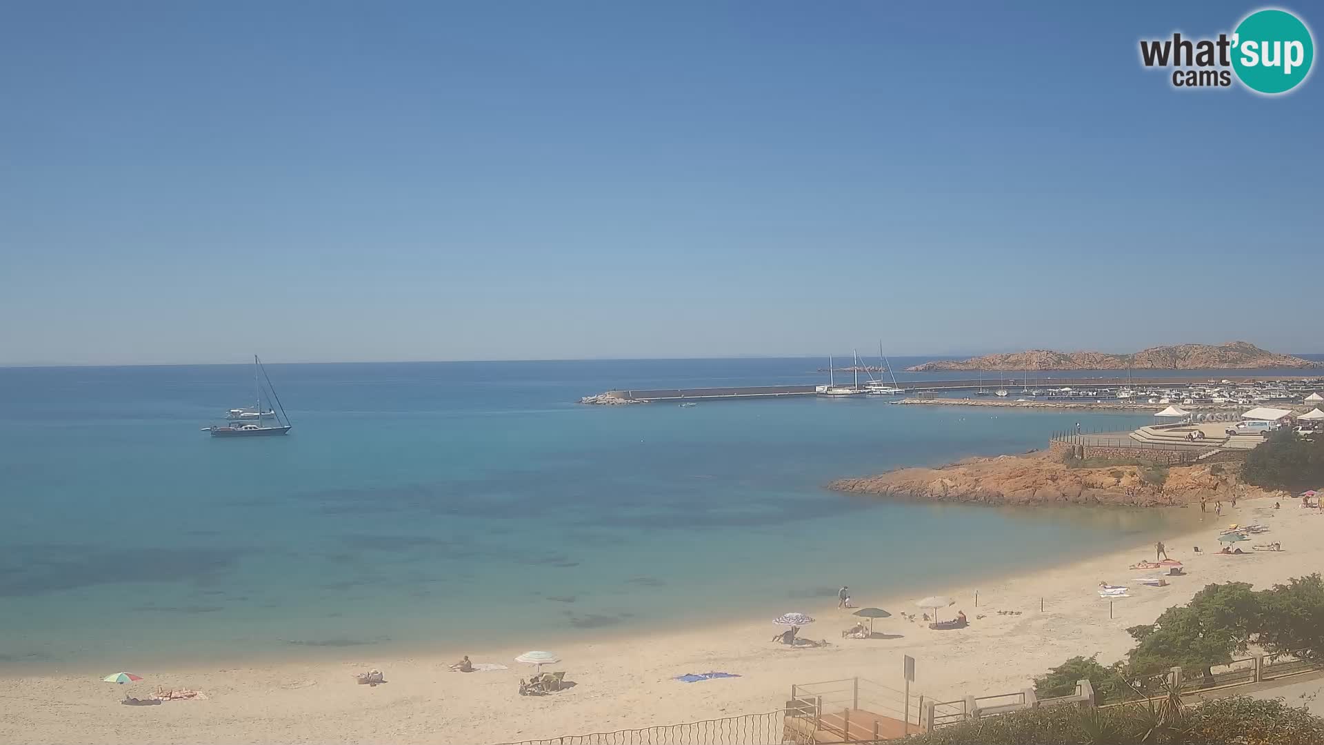 Webcam de la plage d’Isola Rossa – Vue en direct de la magnifique côte de la Sardaigne