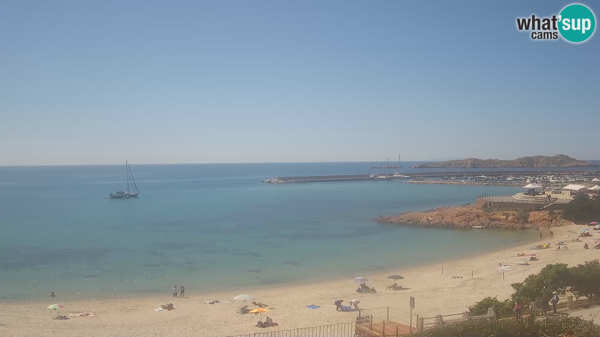 Webcam de la plage d’Isola Rossa – Vue en direct de la magnifique côte de la Sardaigne