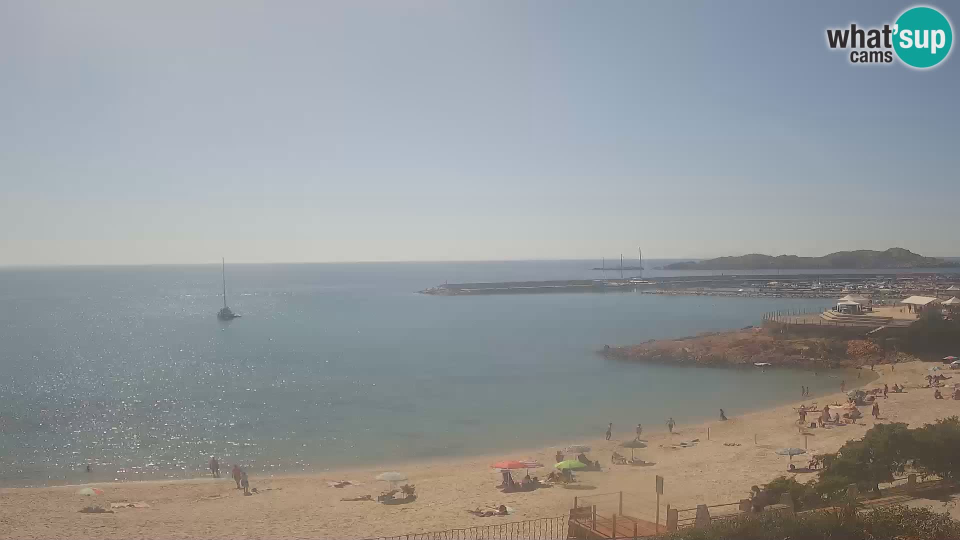 Webcam de la playa de Isola Rossa – Vista en vivo de la maravillosa costa de Cerdeña