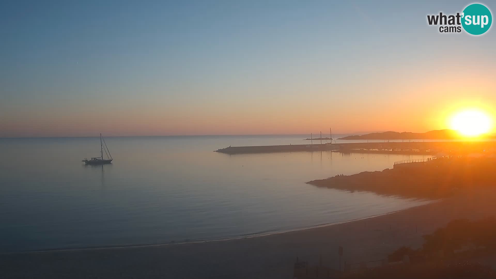 Webcam de la playa de Isola Rossa – Vista en vivo de la maravillosa costa de Cerdeña