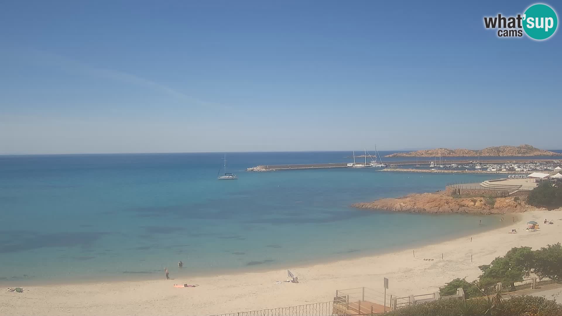 Beach Isola Rossa Webcam – Live View of Sardegna’s Stunning Shoreline