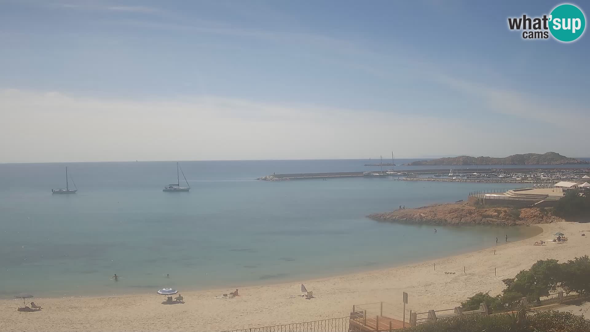 Webcam de la playa de Isola Rossa – Vista en vivo de la maravillosa costa de Cerdeña