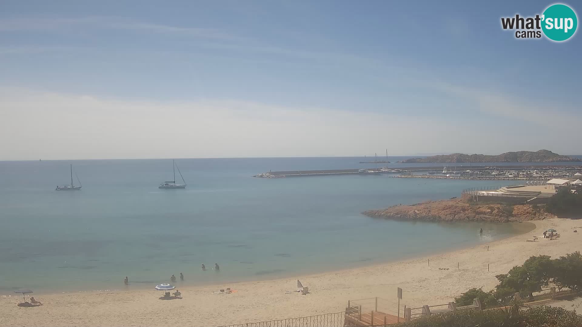Webcam de la playa de Isola Rossa – Vista en vivo de la maravillosa costa de Cerdeña