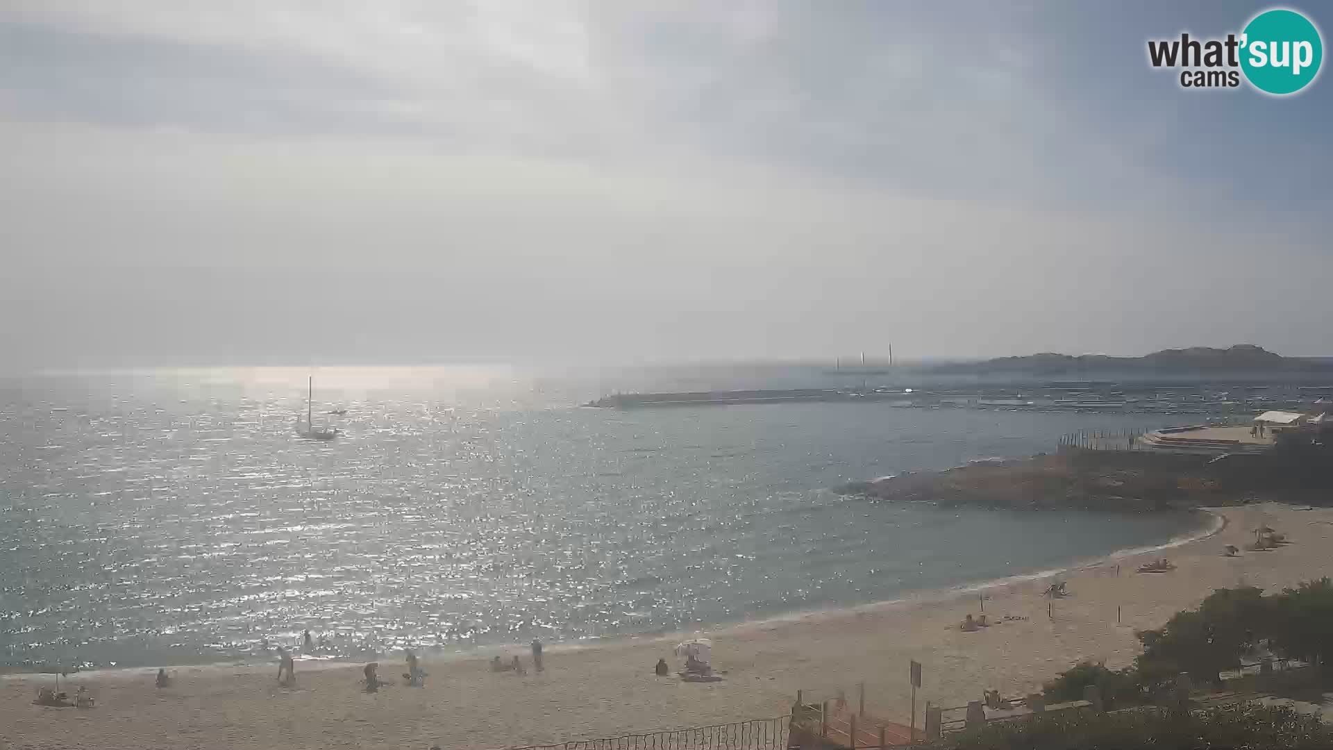 Isola Rossa Strand Webcam – Live-Ansicht der atemberaubenden Küstenlinie von Sardinien