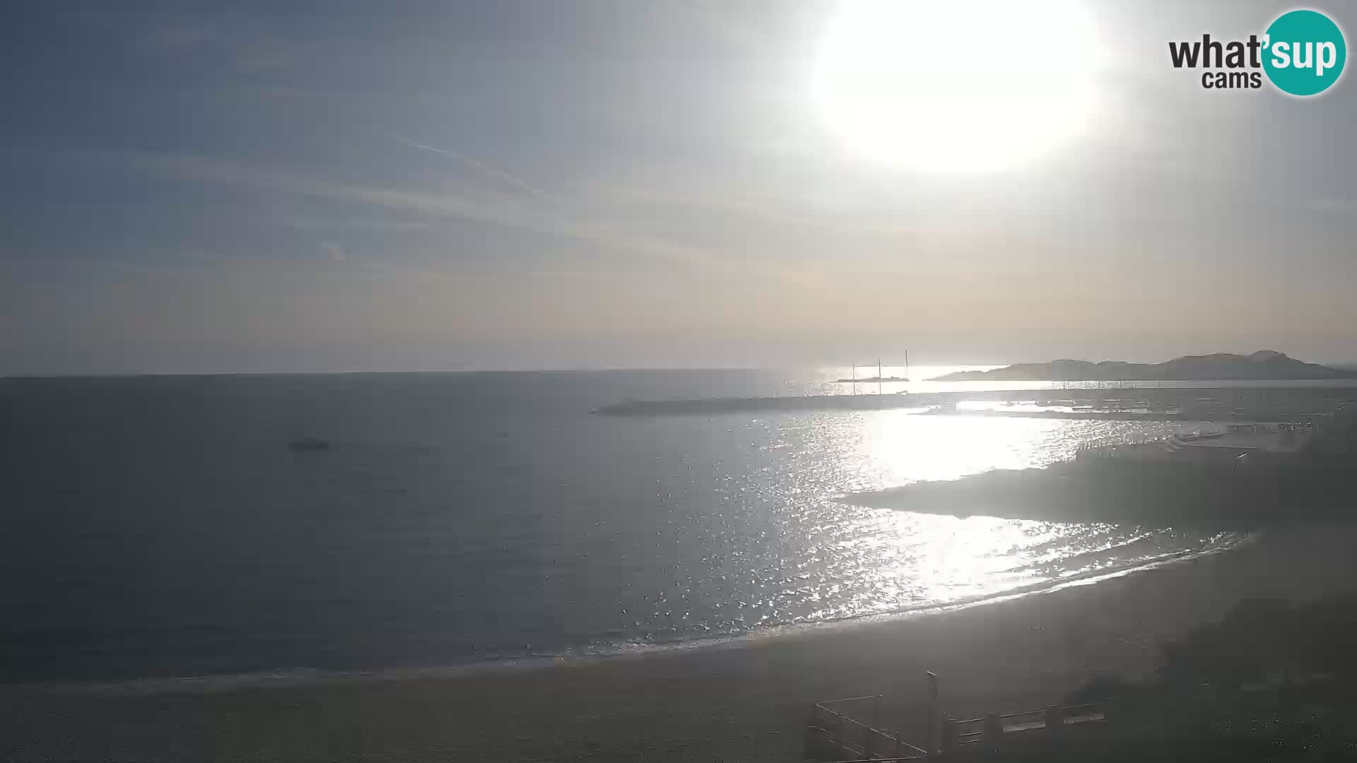 Isola Rossa Strand Webcam – Live-Ansicht der atemberaubenden Küstenlinie von Sardinien