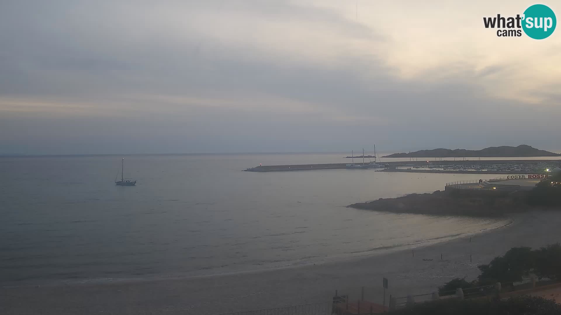 Webcam de la plage d’Isola Rossa – Vue en direct de la magnifique côte de la Sardaigne
