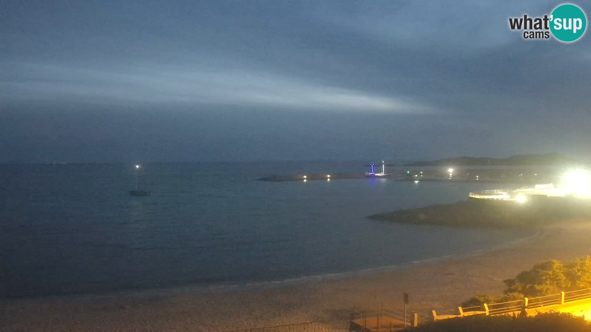 Webcam de la plage d’Isola Rossa – Vue en direct de la magnifique côte de la Sardaigne