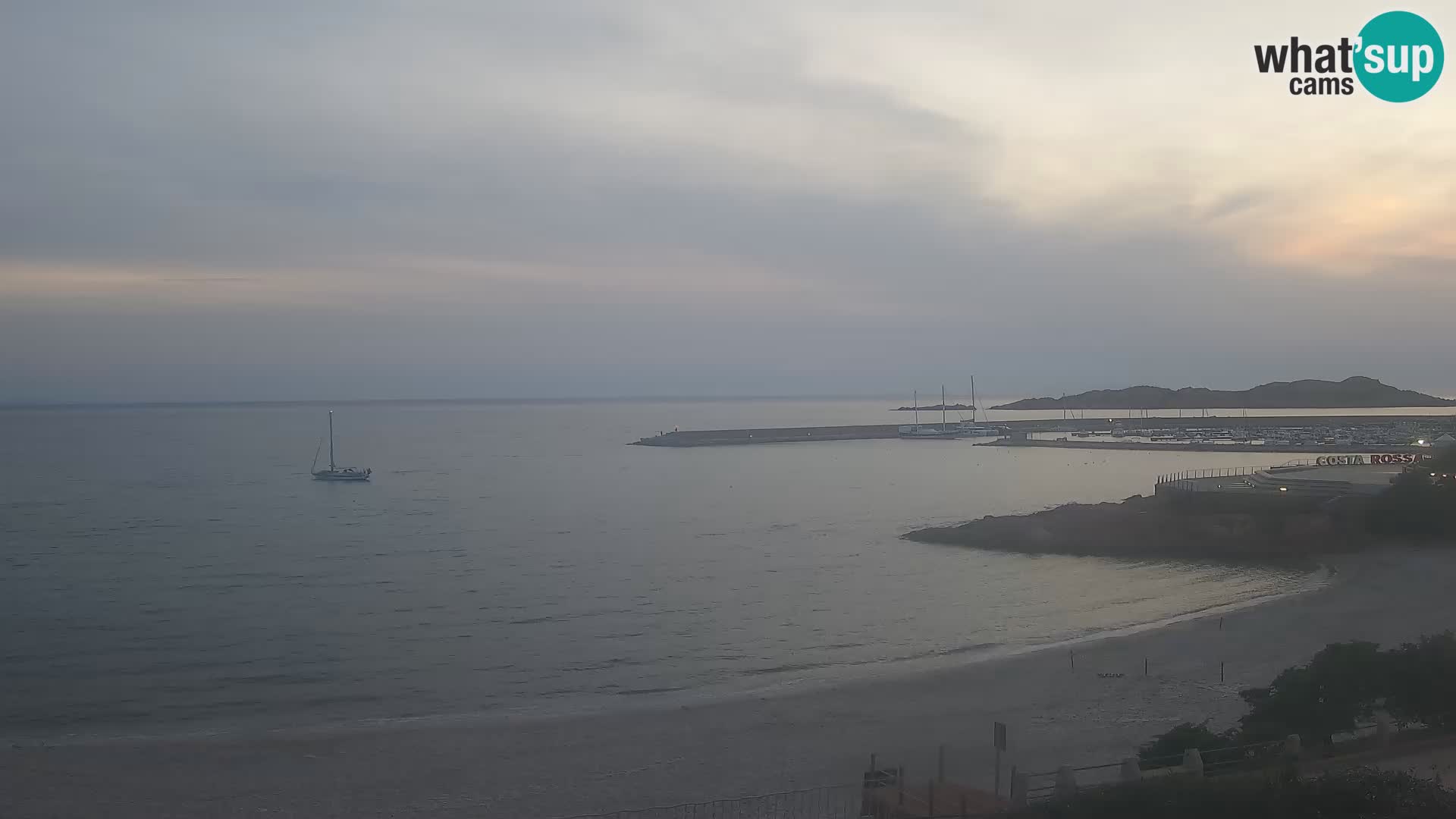 Webcam de la plage d’Isola Rossa – Vue en direct de la magnifique côte de la Sardaigne