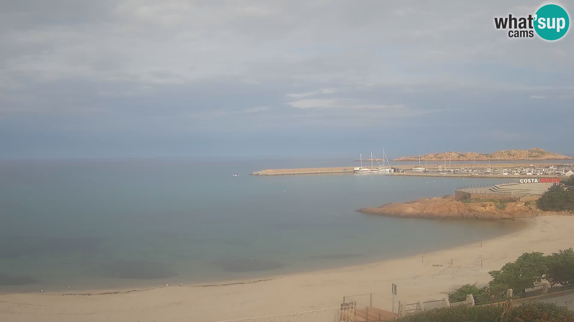 Webcam de la plage d’Isola Rossa – Vue en direct de la magnifique côte de la Sardaigne