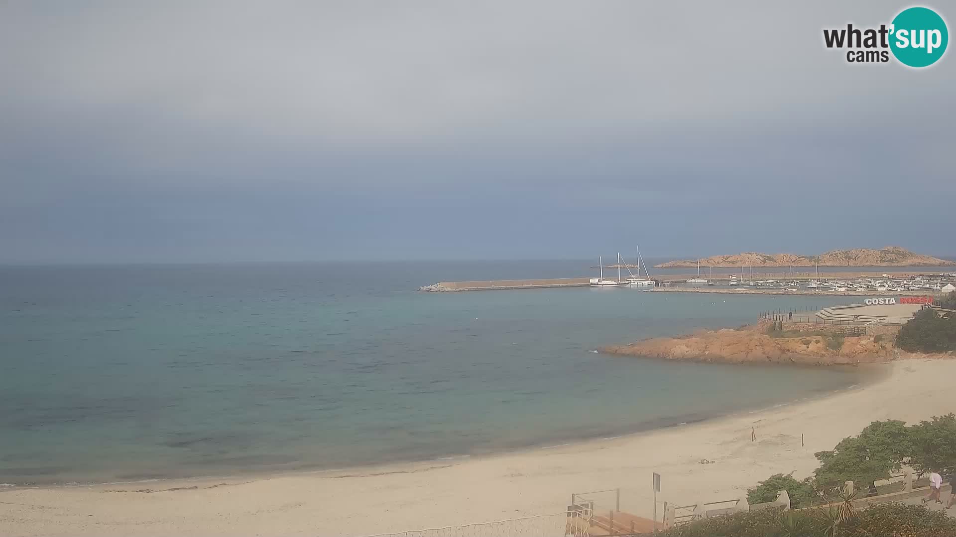 Beach Isola Rossa Webcam – Live View of Sardegna’s Stunning Shoreline