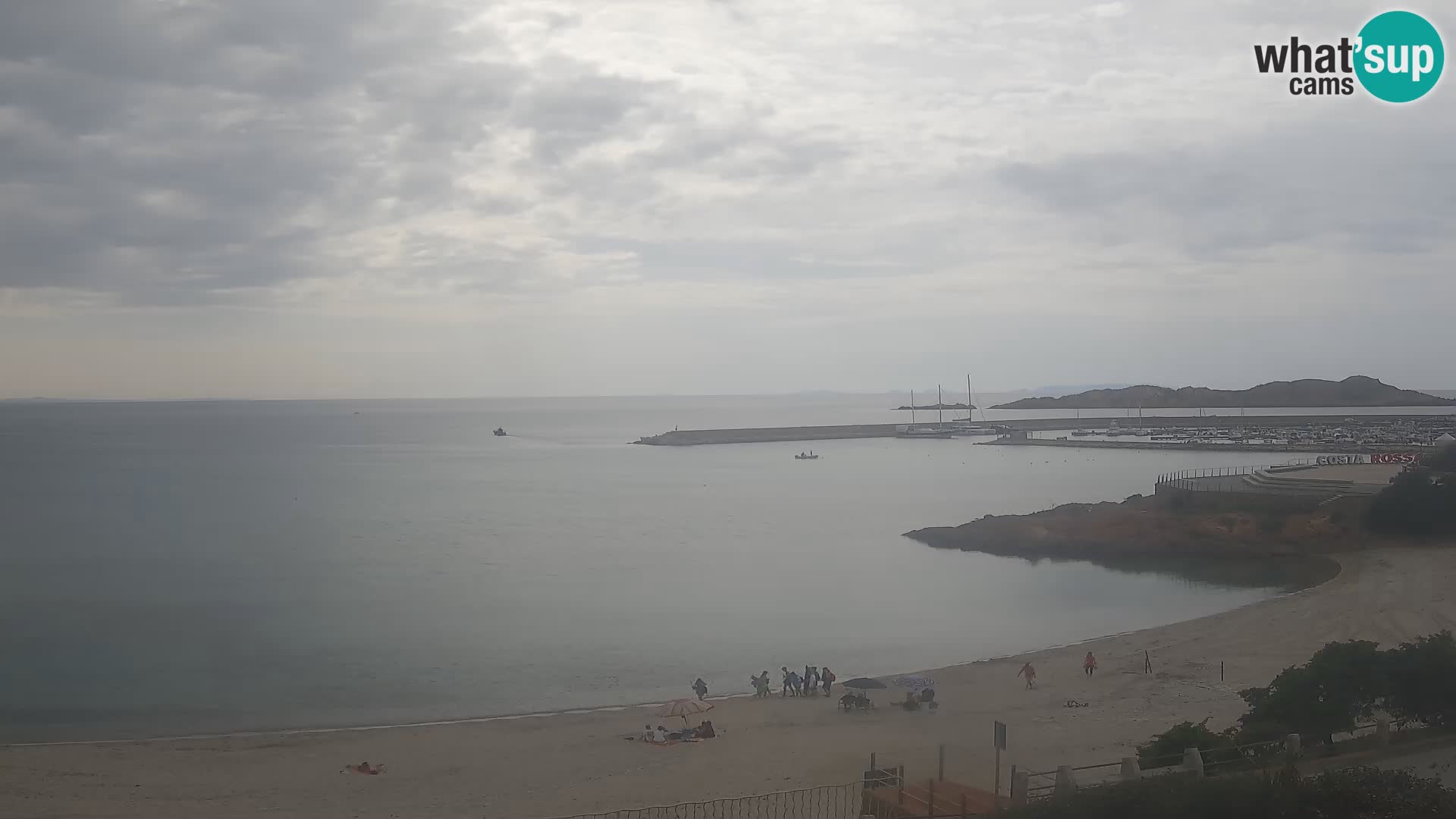 Web kamera plaže Isola Rossa – Uživo pogled na predivnu obalu Sardinije