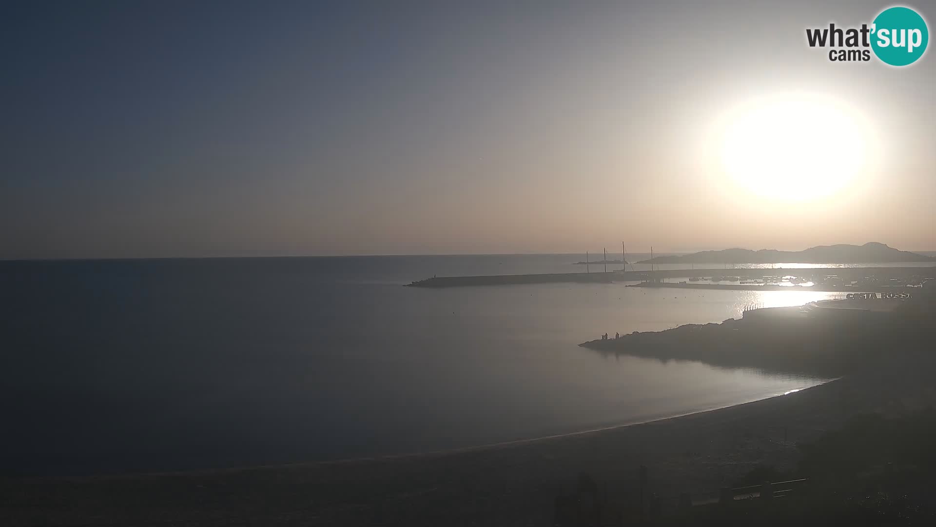 Beach Isola Rossa Webcam – Live View of Sardegna’s Stunning Shoreline