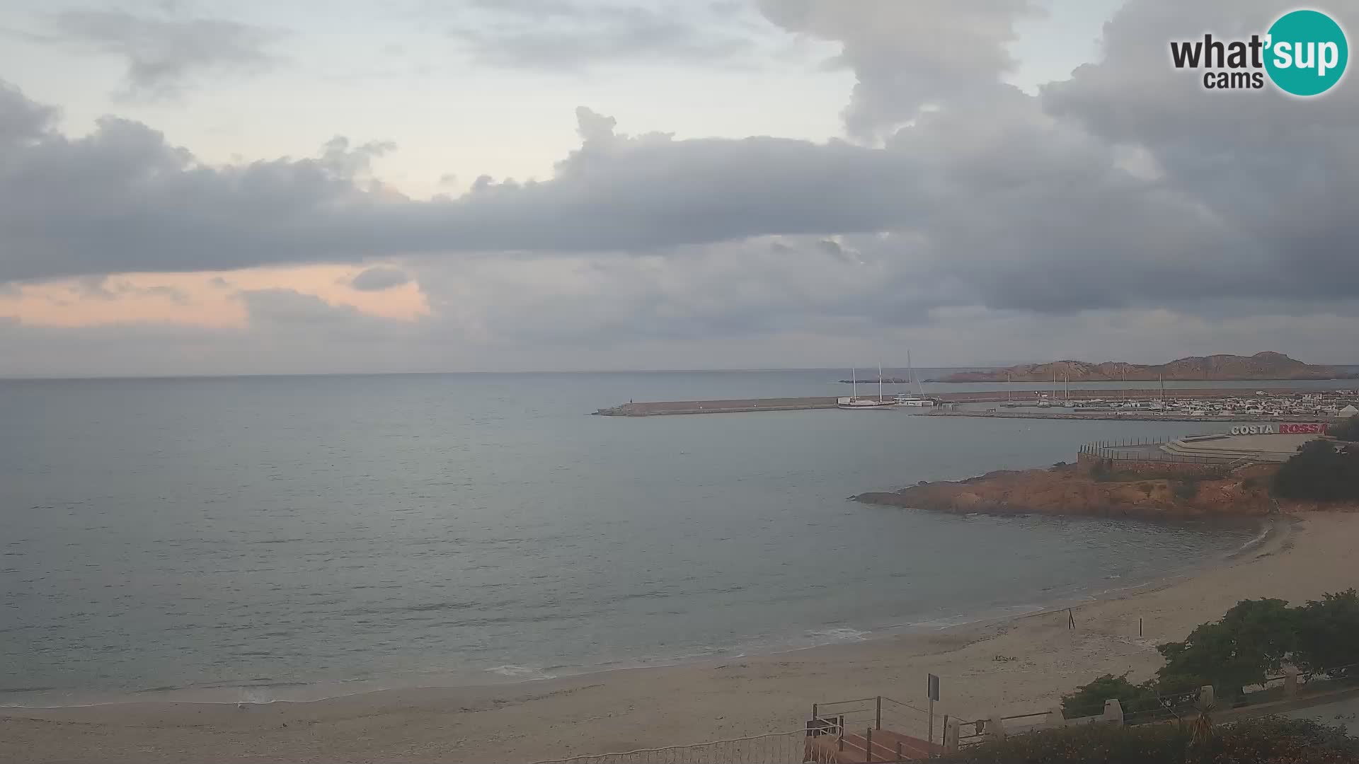 Webcam de la playa de Isola Rossa – Vista en vivo de la maravillosa costa de Cerdeña