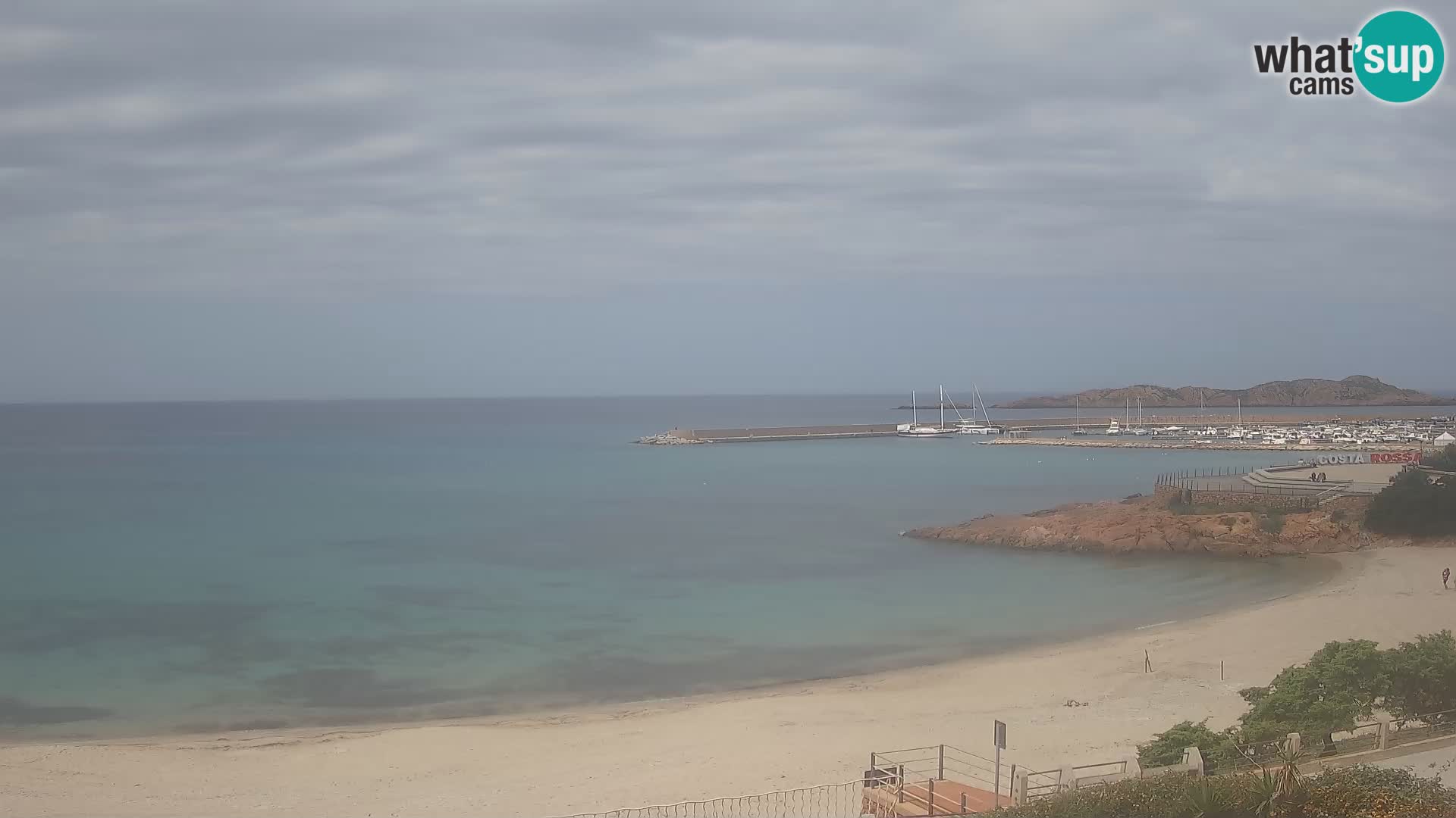 Beach Isola Rossa Webcam – Live View of Sardegna’s Stunning Shoreline