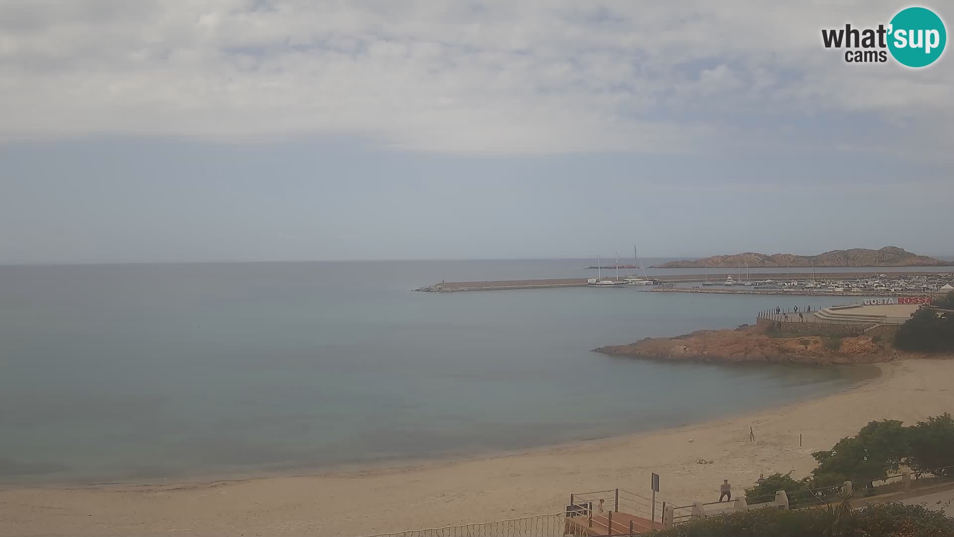 Web kamera plaže Isola Rossa – Uživo pogled na predivnu obalu Sardinije