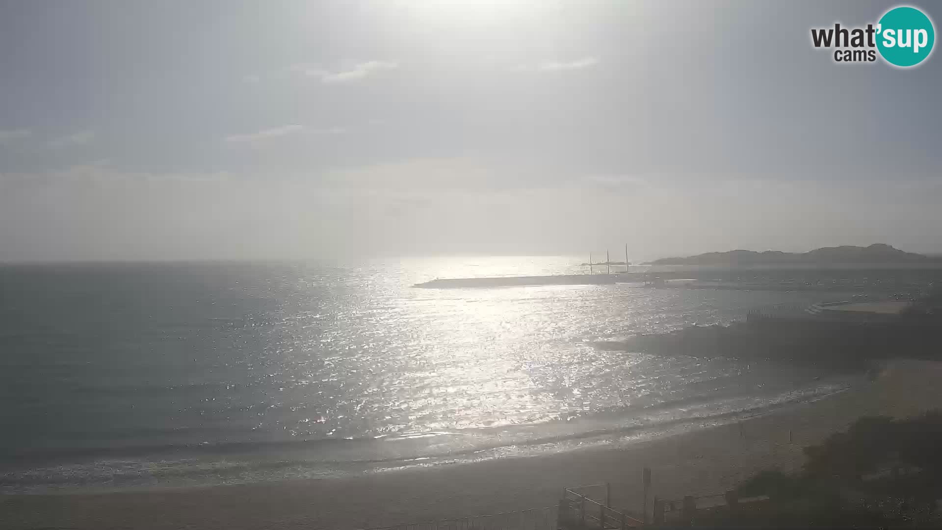 Webcam de la plage d’Isola Rossa – Vue en direct de la magnifique côte de la Sardaigne