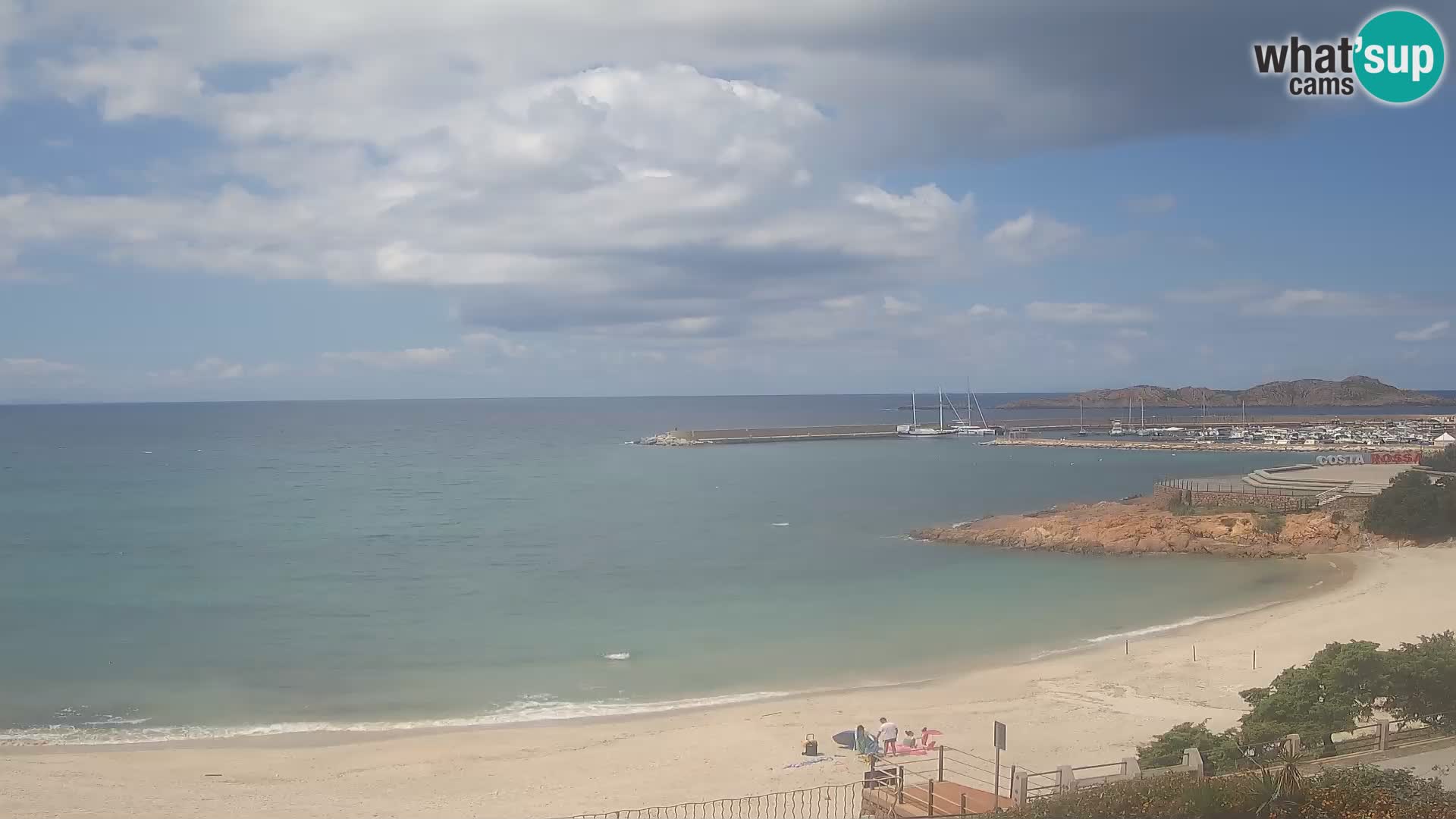 Beach Isola Rossa Webcam – Live View of Sardegna’s Stunning Shoreline