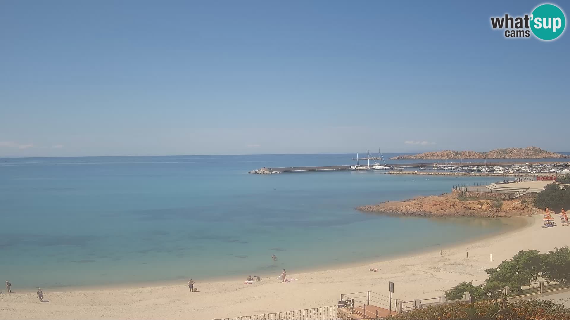 Spletna kamera plaže Isola Rossa – V živo si oglejte čudovito obalo Sardinije