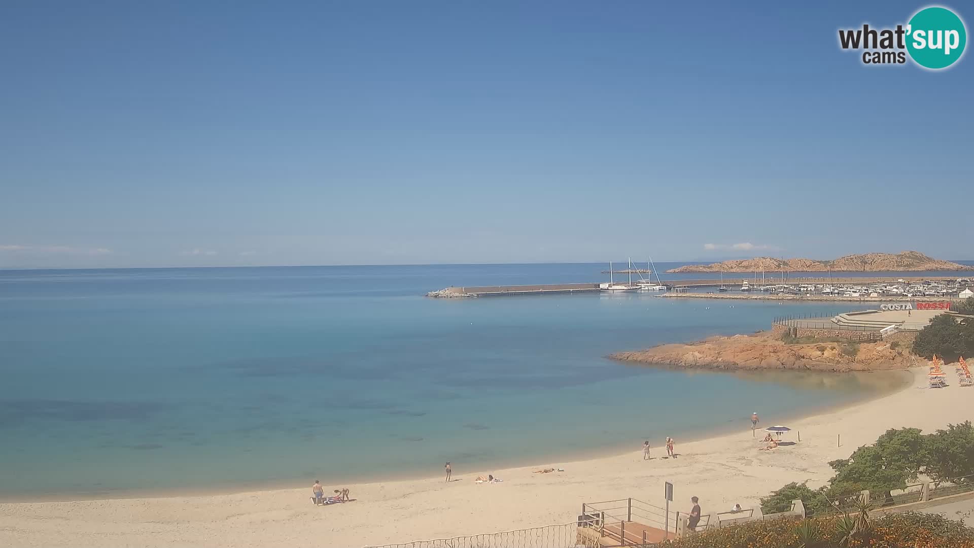 Spletna kamera plaže Isola Rossa – V živo si oglejte čudovito obalo Sardinije