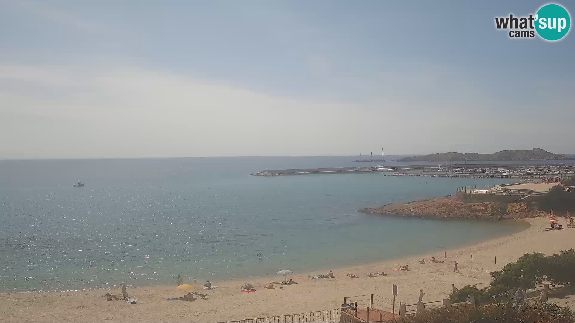 Isola Rossa Strand Webcam – Live-Ansicht der atemberaubenden Küstenlinie von Sardinien