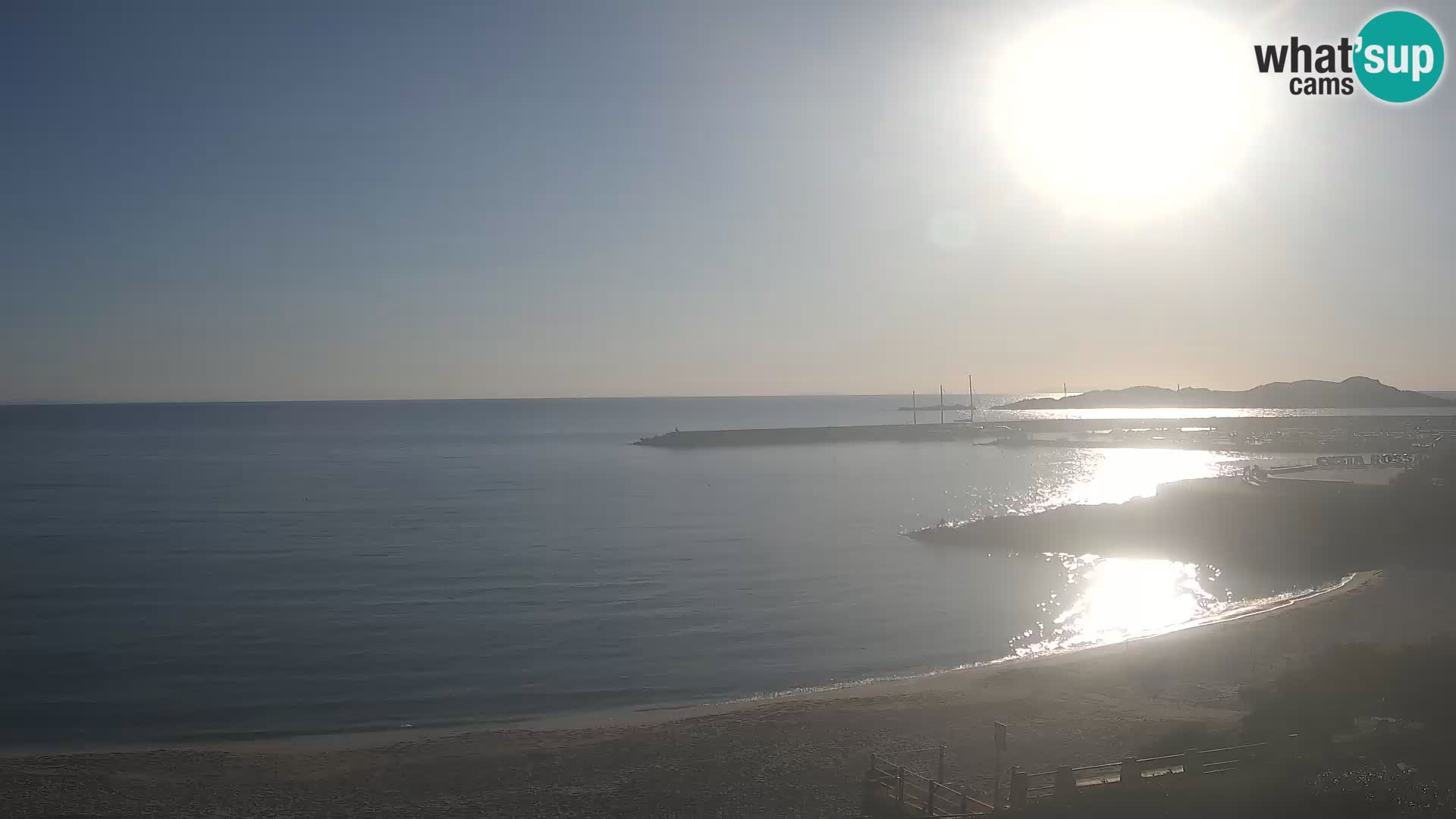 Beach Isola Rossa Webcam – Live View of Sardegna’s Stunning Shoreline