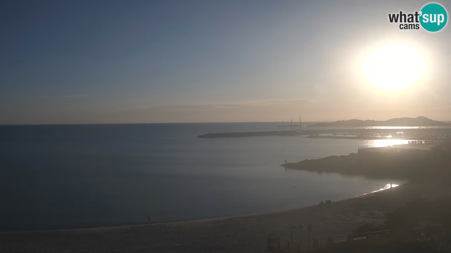 Beach Isola Rossa Webcam – Live View of Sardegna’s Stunning Shoreline