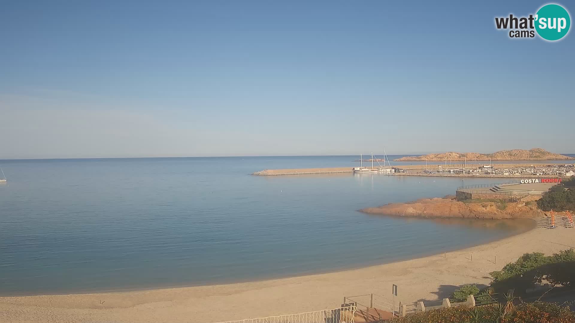 Beach Isola Rossa Webcam – Live View of Sardegna’s Stunning Shoreline