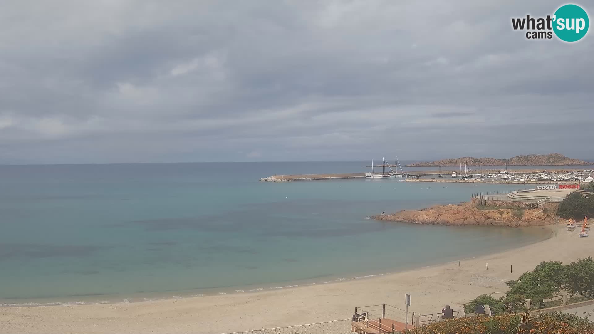 Beach Isola Rossa Webcam – Live View of Sardegna’s Stunning Shoreline