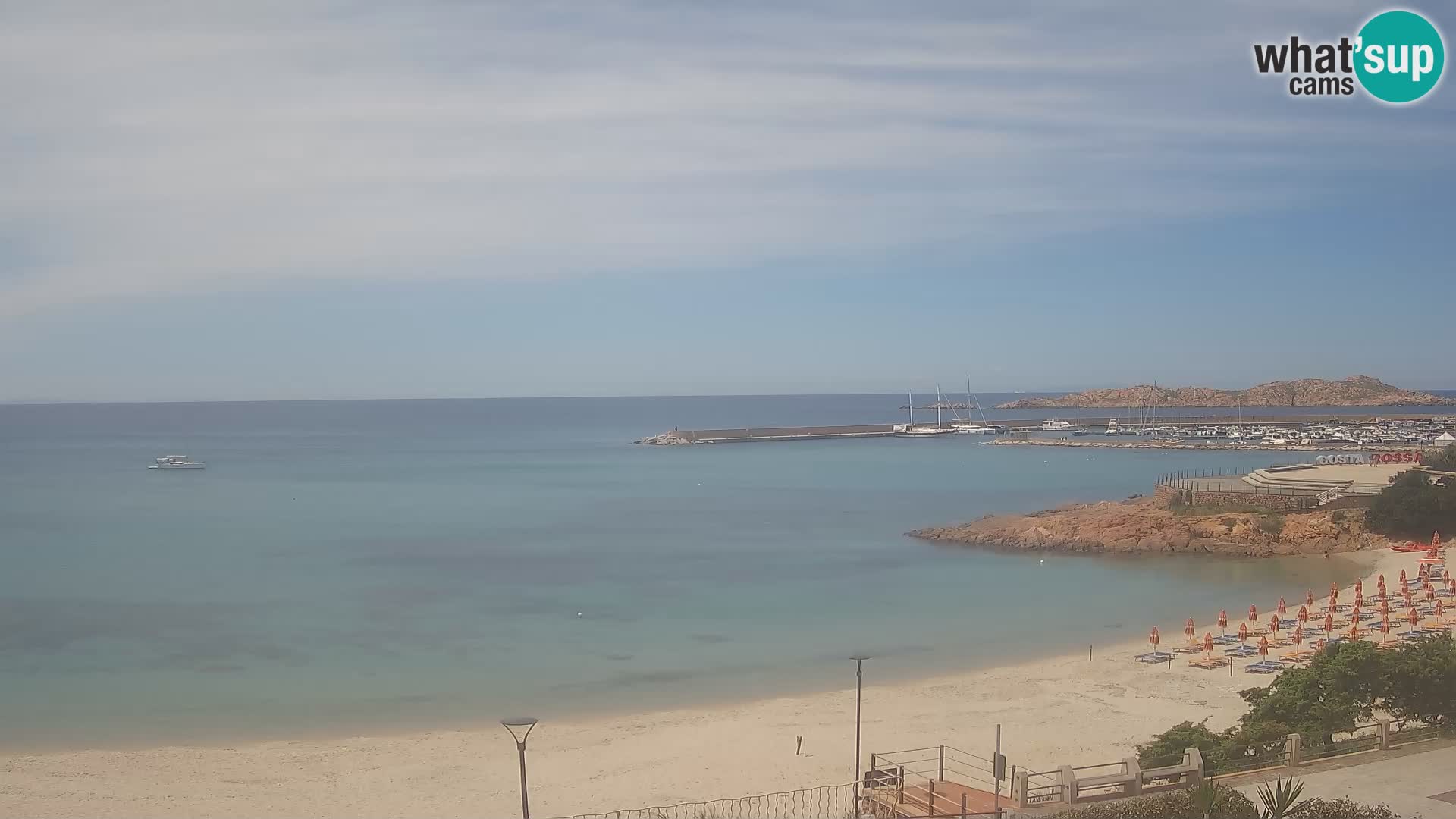 Webcam della spiaggia di Isola Rossa – Vista in diretta della meravigliosa costa della Sardegna