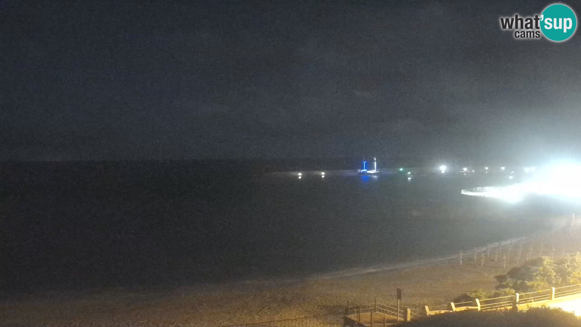 Spletna kamera plaže Isola Rossa – V živo si oglejte čudovito obalo Sardinije