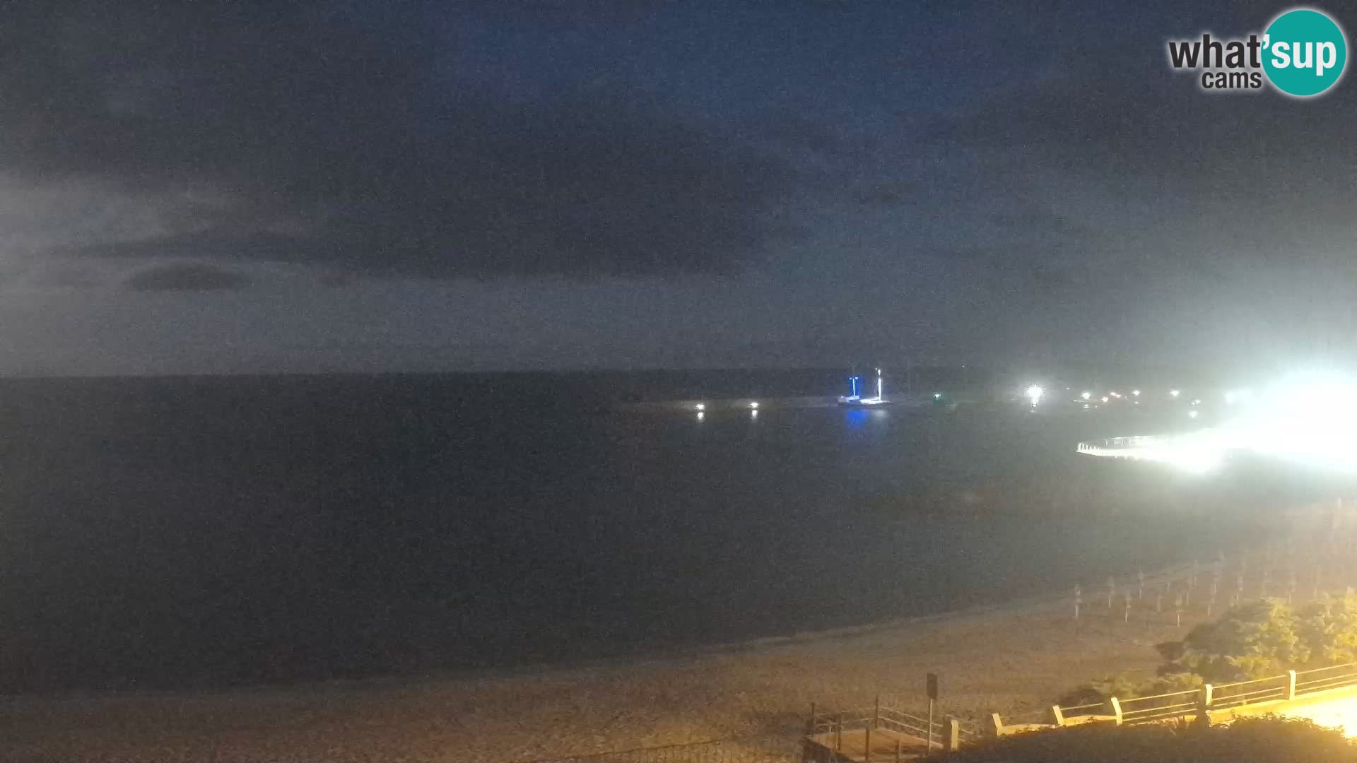 Beach Isola Rossa Webcam – Live View of Sardegna’s Stunning Shoreline