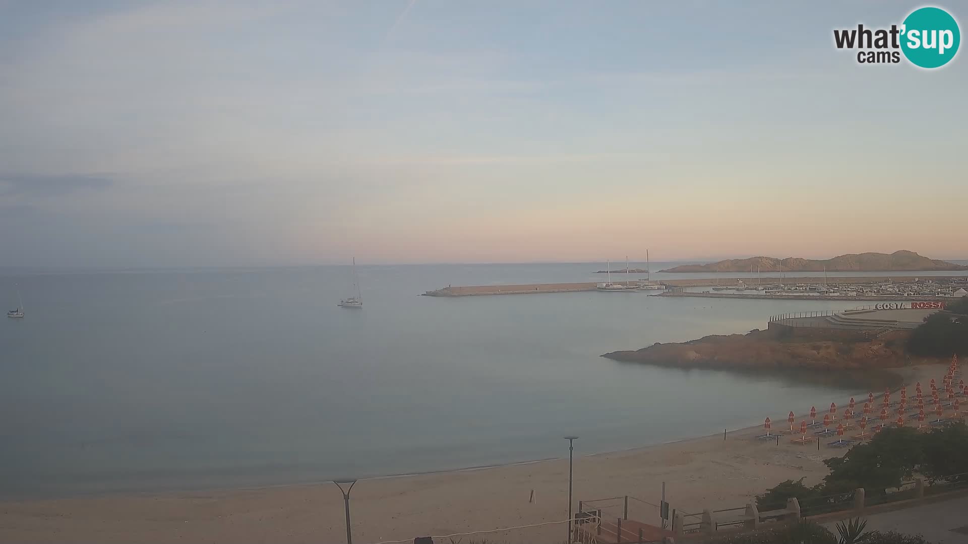 Beach Isola Rossa Webcam – Live View of Sardegna’s Stunning Shoreline