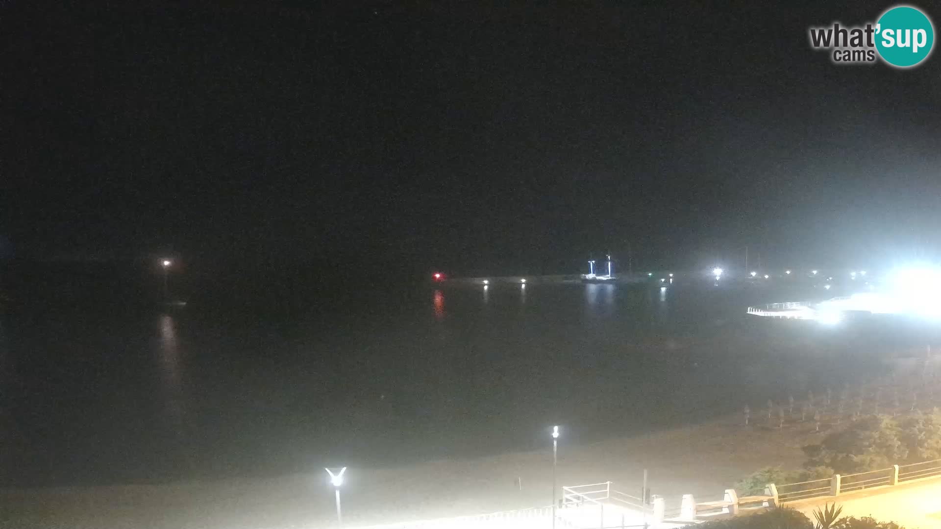 Beach Isola Rossa Webcam – Live View of Sardegna’s Stunning Shoreline