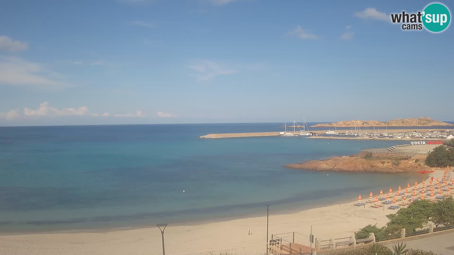 Webcam della spiaggia di Isola Rossa – Vista in diretta della meravigliosa costa della Sardegna