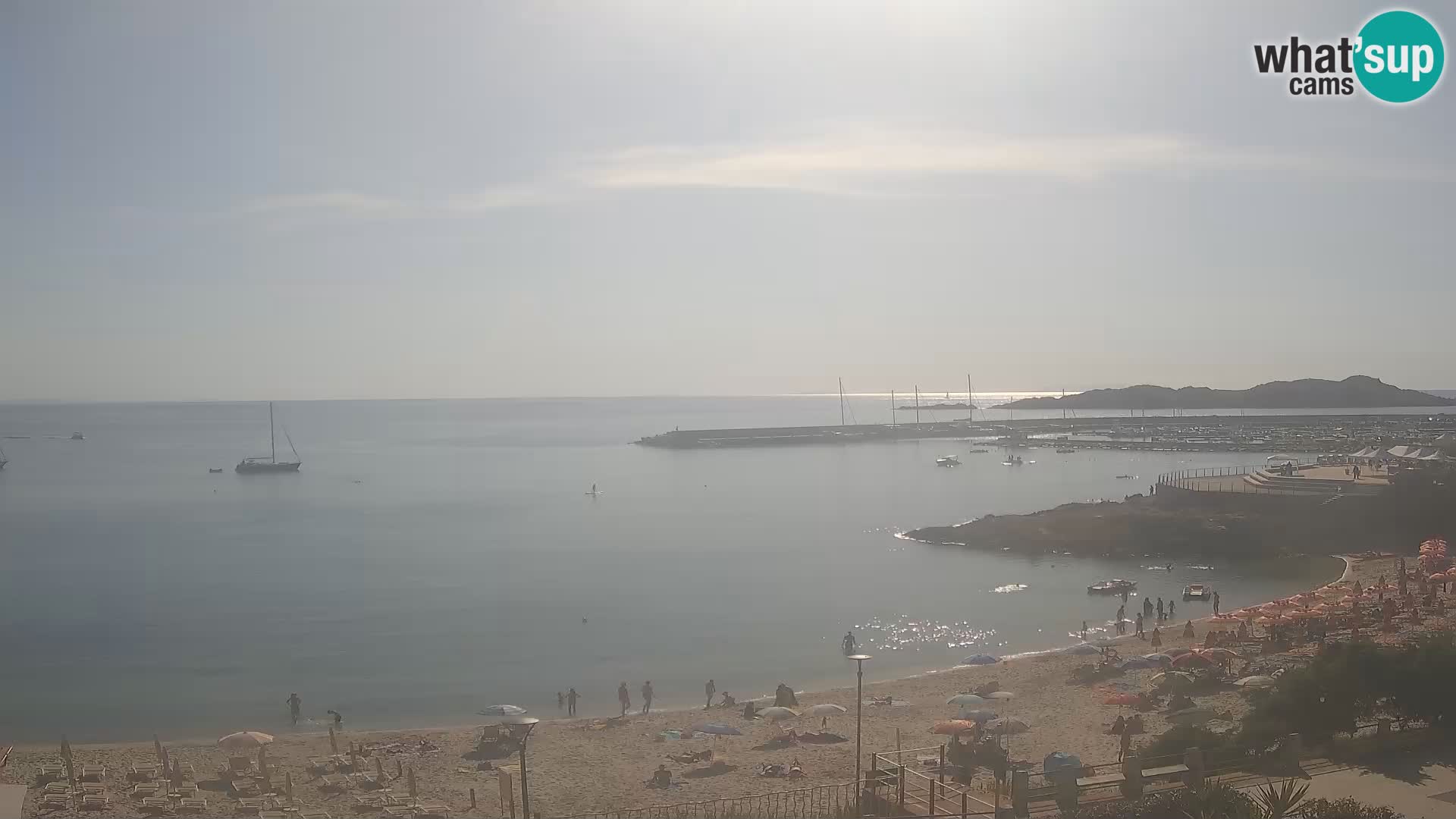 Beach Isola Rossa Webcam – Live View of Sardegna’s Stunning Shoreline