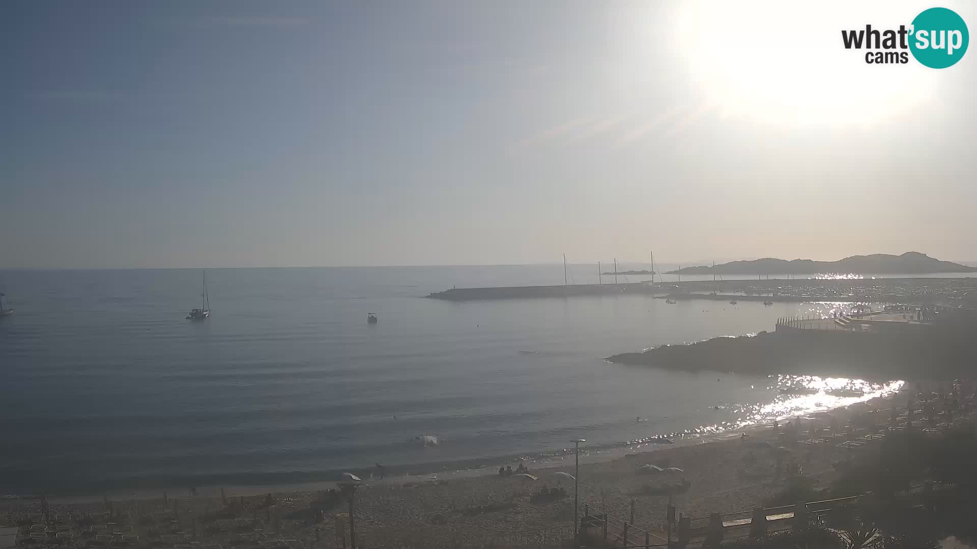 Webcam de la playa de Isola Rossa – Vista en vivo de la maravillosa costa de Cerdeña