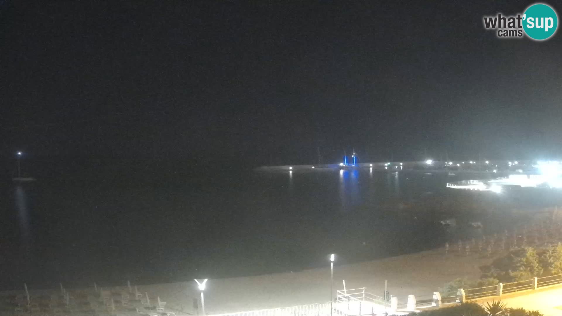 Web kamera plaže Isola Rossa – Uživo pogled na predivnu obalu Sardinije