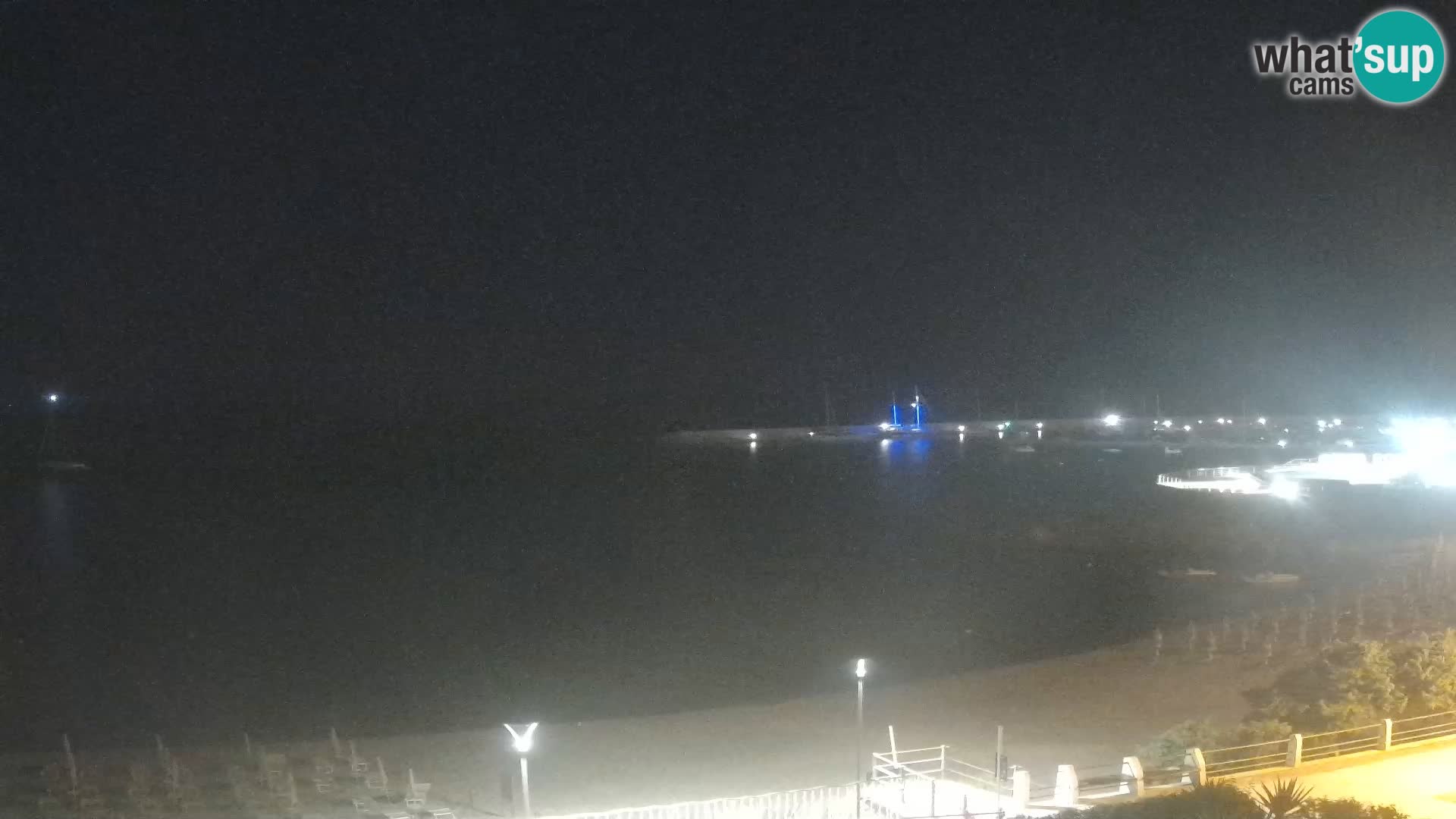 Spletna kamera plaže Isola Rossa – V živo si oglejte čudovito obalo Sardinije