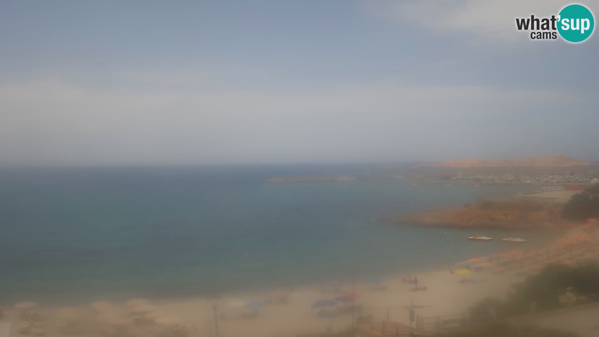 Web kamera plaže Isola Rossa – Uživo pogled na predivnu obalu Sardinije
