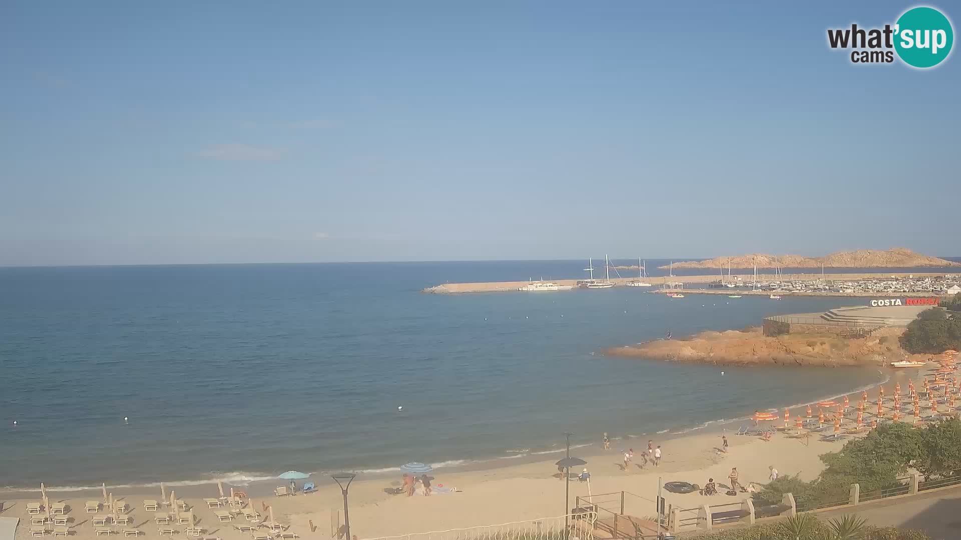 Webcam della spiaggia di Isola Rossa – Vista in diretta della meravigliosa costa della Sardegna