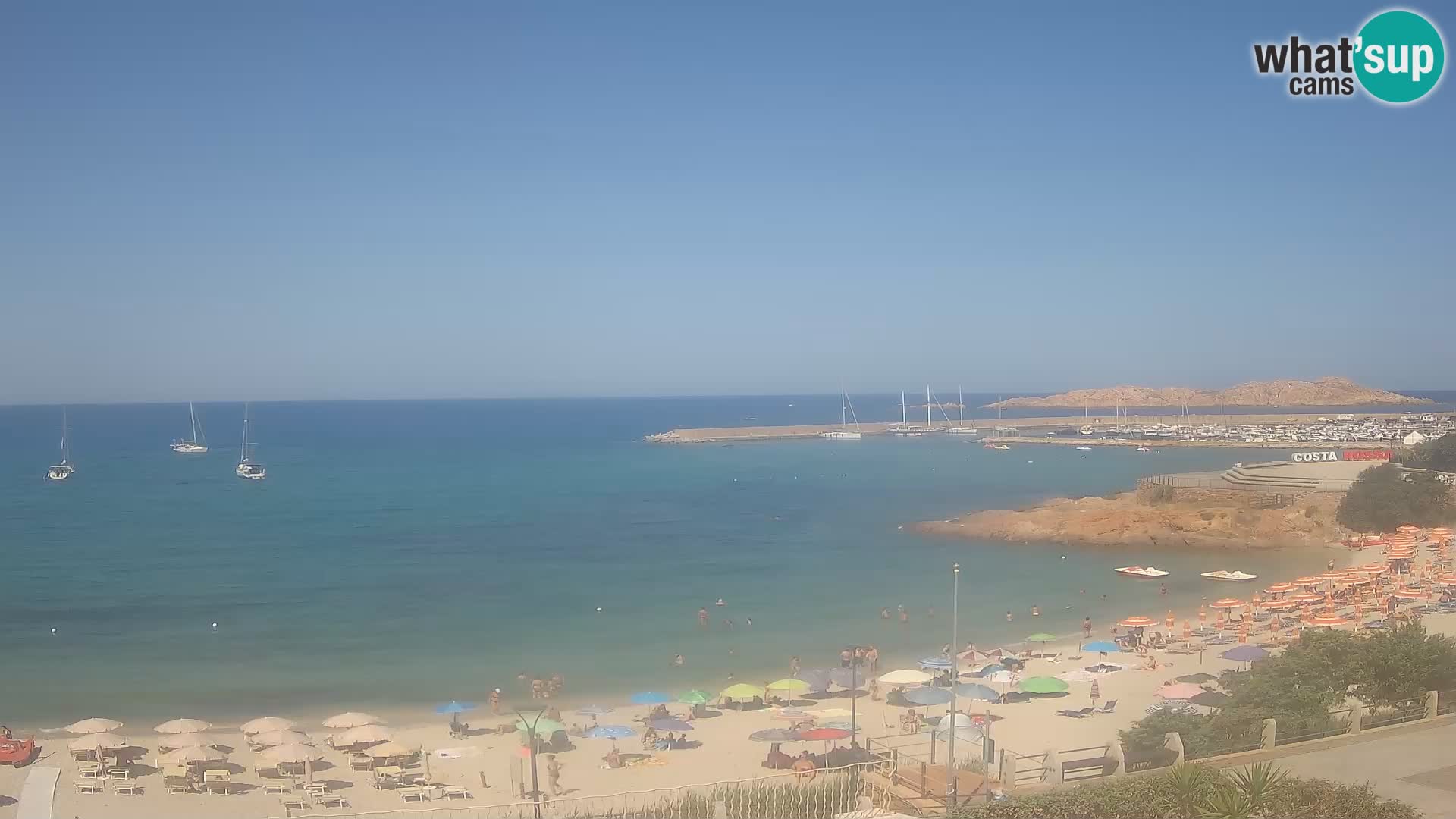 Spletna kamera plaže Isola Rossa – V živo si oglejte čudovito obalo Sardinije