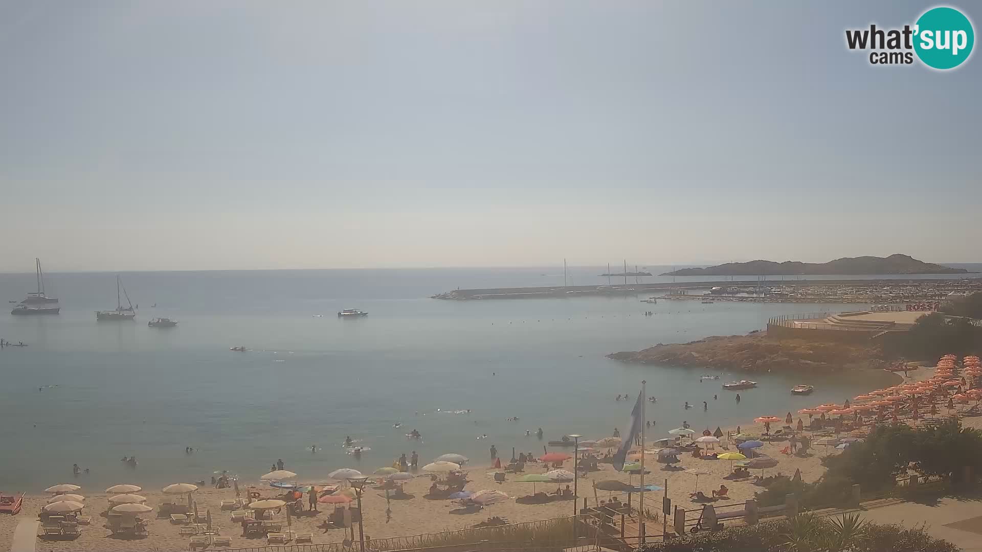 Beach Isola Rossa Webcam – Live View of Sardegna’s Stunning Shoreline