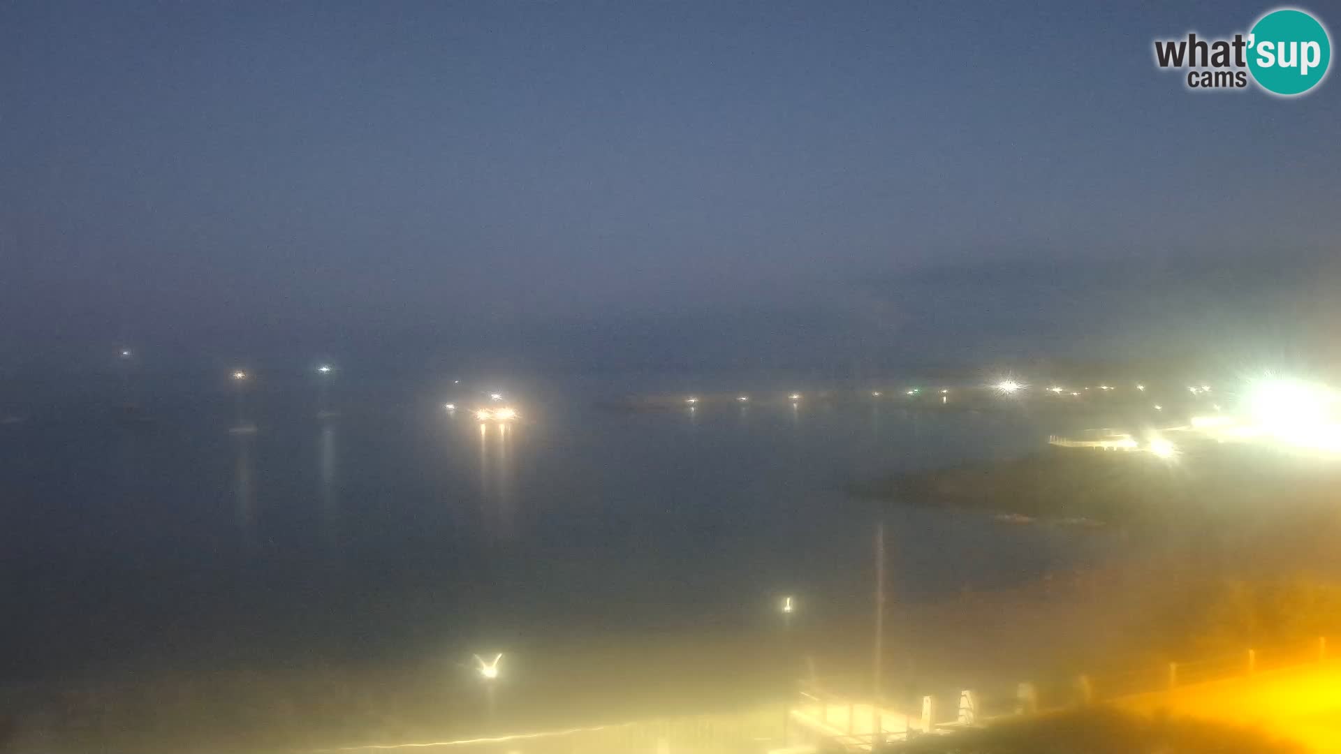 Web kamera plaže Isola Rossa – Uživo pogled na predivnu obalu Sardinije