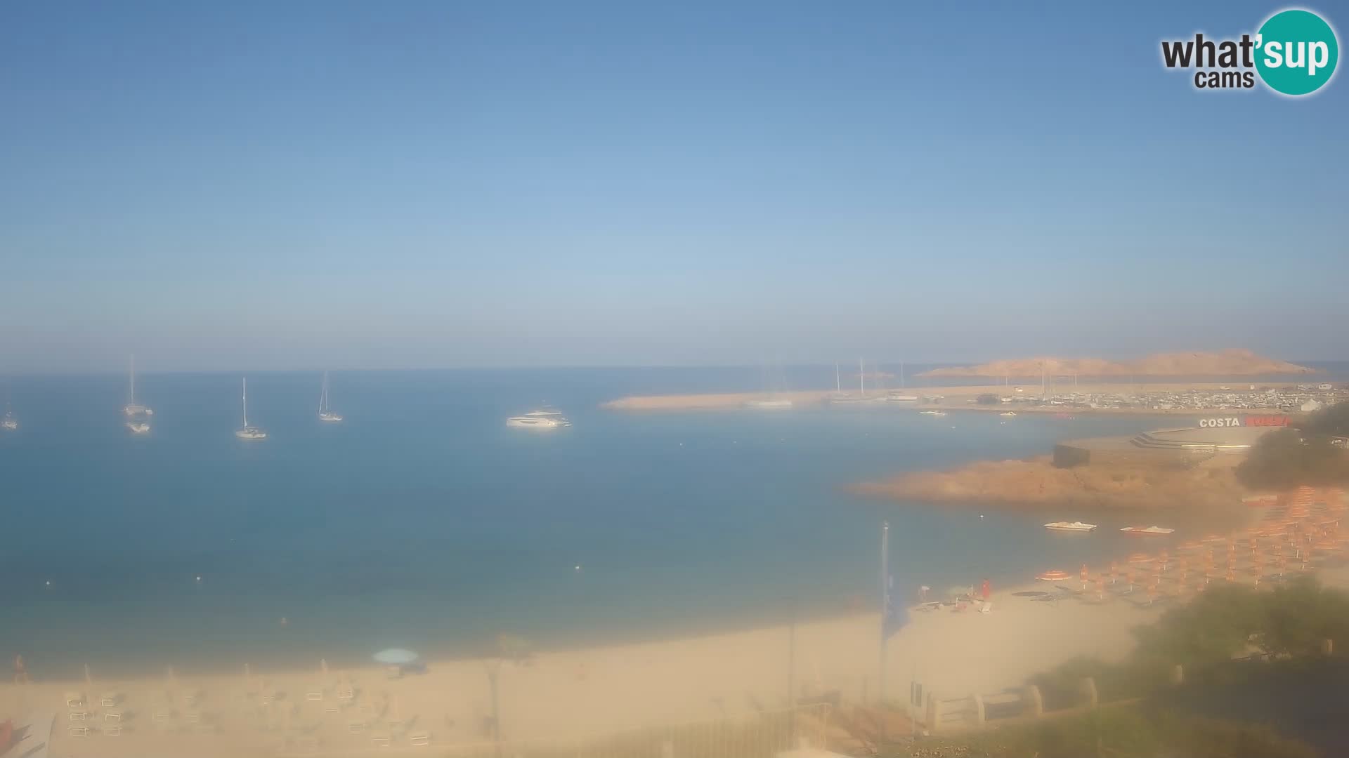 Beach Isola Rossa Webcam – Live View of Sardegna’s Stunning Shoreline