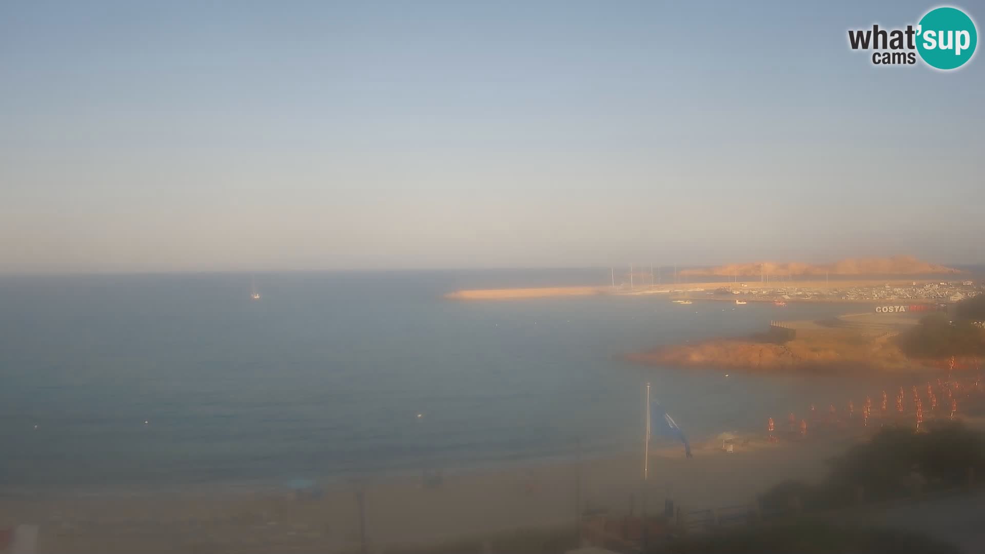 Beach Isola Rossa Webcam – Live View of Sardegna’s Stunning Shoreline