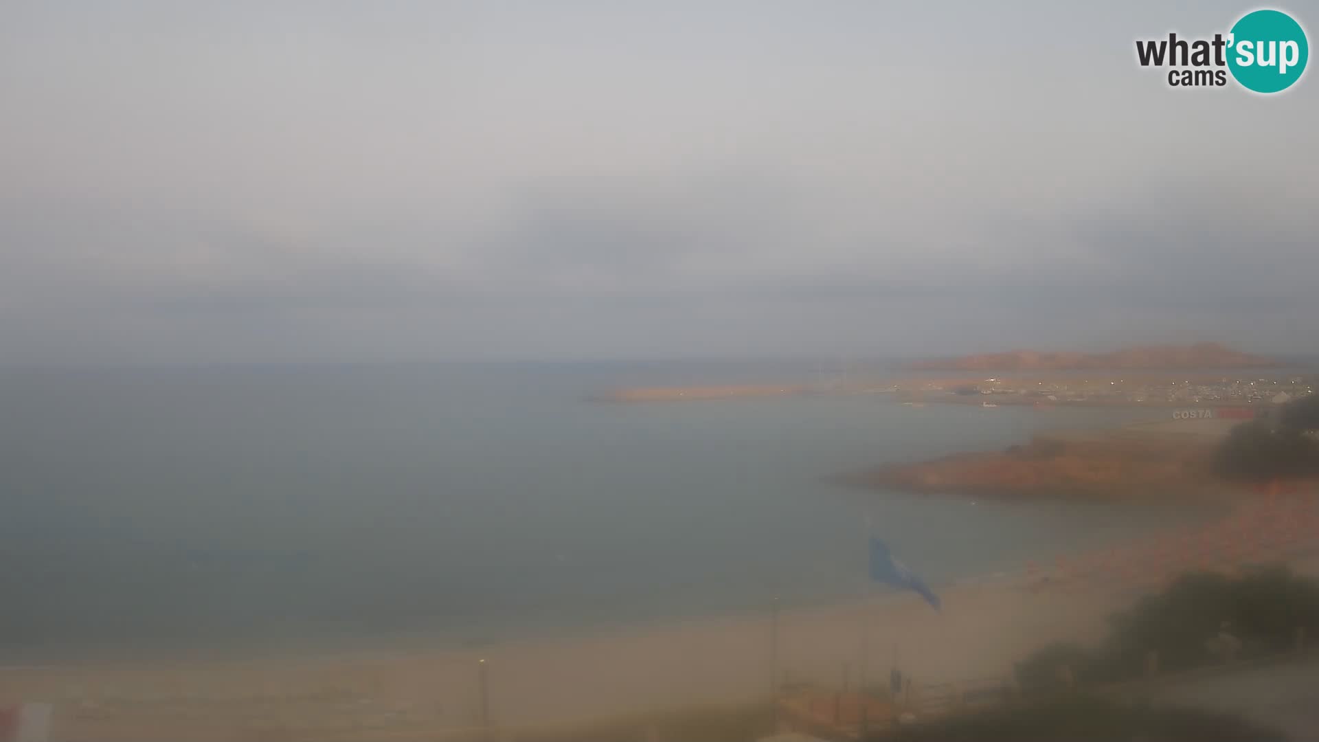 Web kamera plaže Isola Rossa – Uživo pogled na predivnu obalu Sardinije